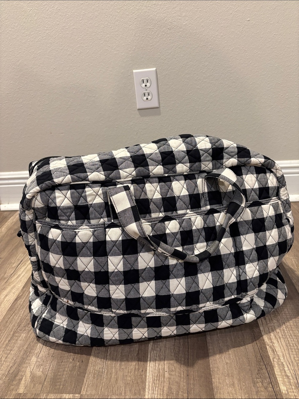 Vera Bradley Buffalo plaid grand traveler - Picture 4 of 7